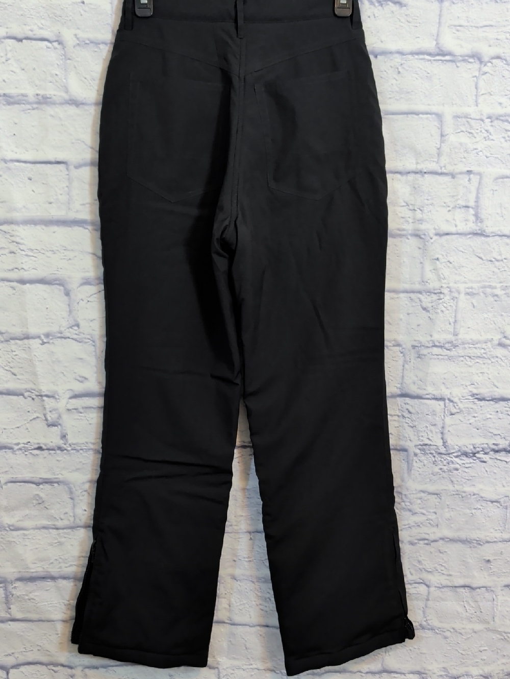 Fera International Black Insulated Ski/Snow Pants - Size 4R - Picture 3 of 7